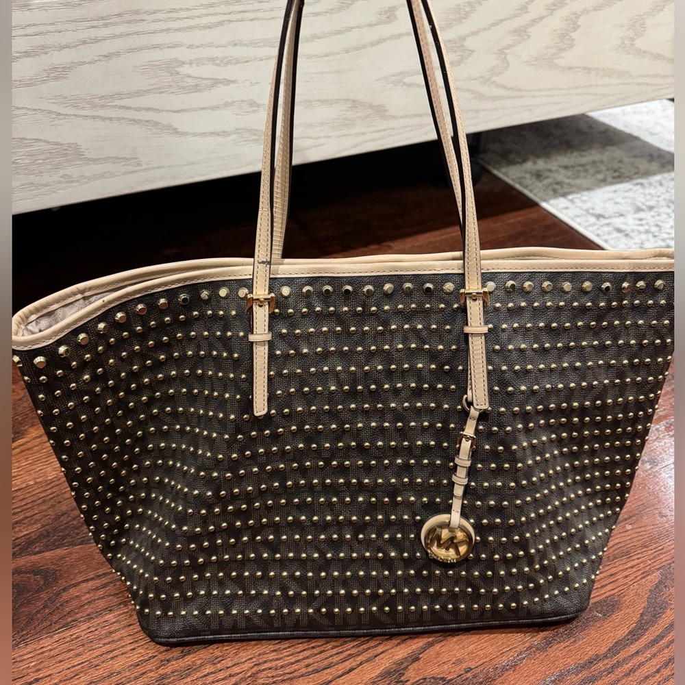 Michaela Kors studded bag and wallet 
mint condition